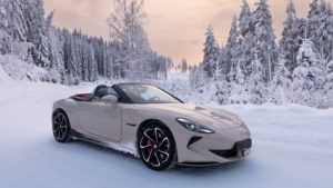 Kasper M. de Thurah ↟ iamnordic | cyberster white - iamnordic -09-01-25 -_-11